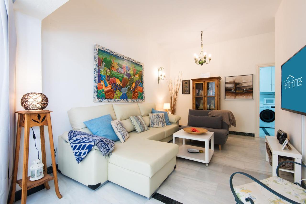 Rentandhomes Beachfront Marbella Center エクステリア 写真