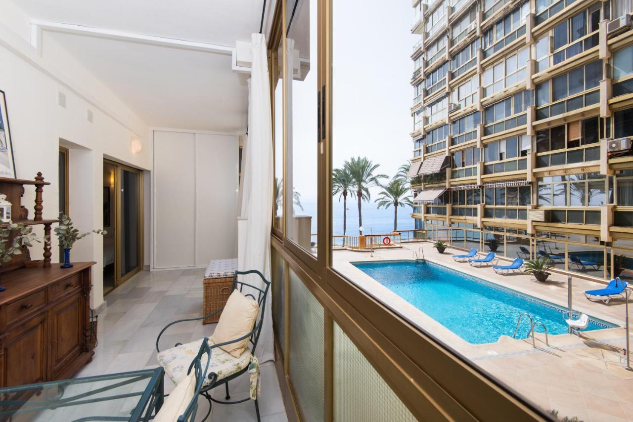 Rentandhomes Beachfront Marbella Center エクステリア 写真