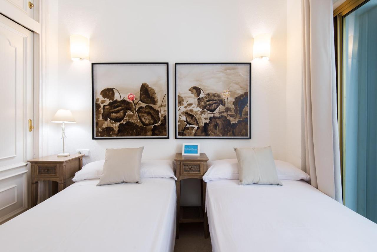 Rentandhomes Beachfront Marbella Center エクステリア 写真