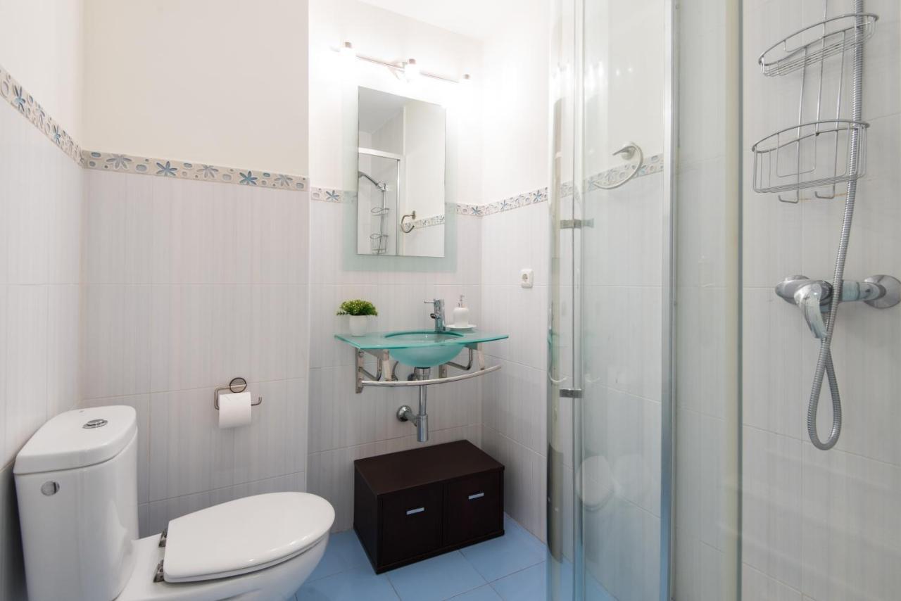 Rentandhomes Beachfront Marbella Center エクステリア 写真