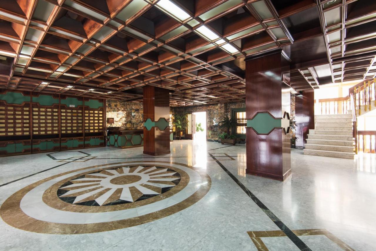 Rentandhomes Beachfront Marbella Center エクステリア 写真