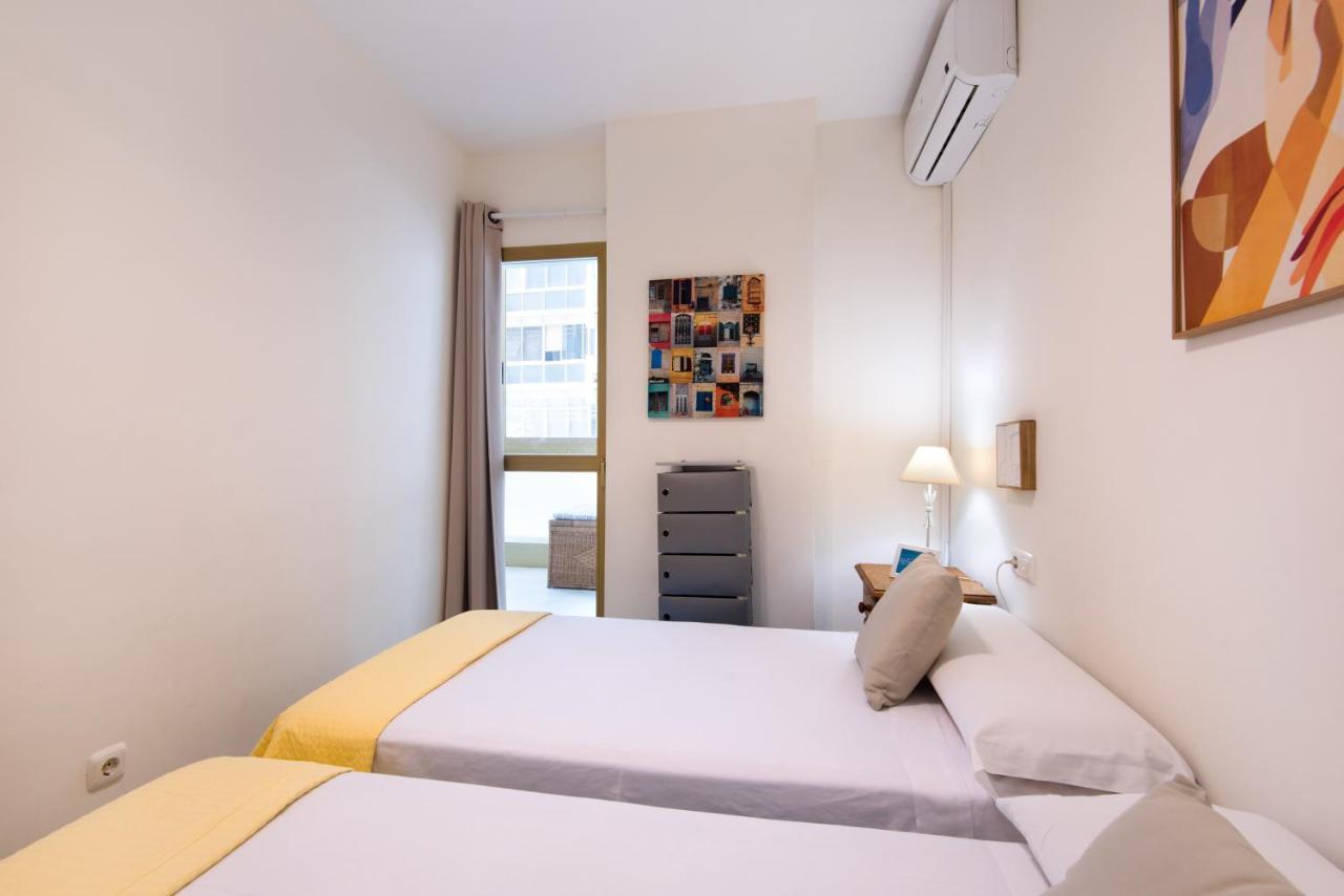 Rentandhomes Beachfront Marbella Center エクステリア 写真